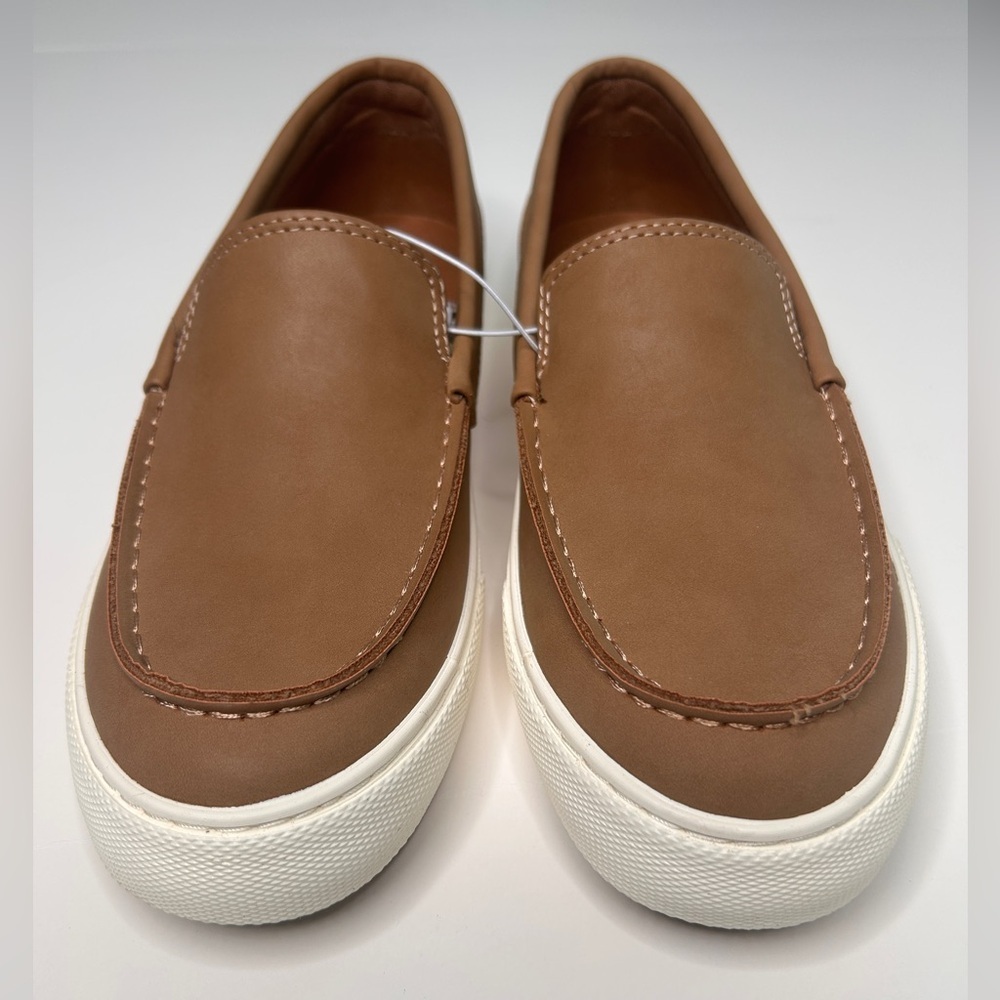 Goodfellow & Co Men’s Tan and White Kon Loafers with Rubber Sole